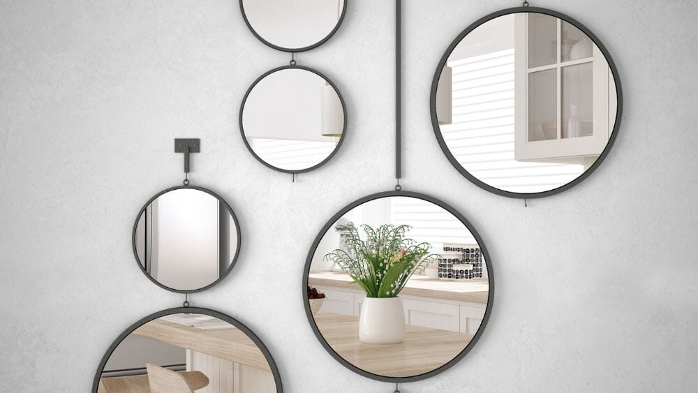 Which Mirror is Perfect for Me? A Guide to Finding Your STYLIDEAS Match
